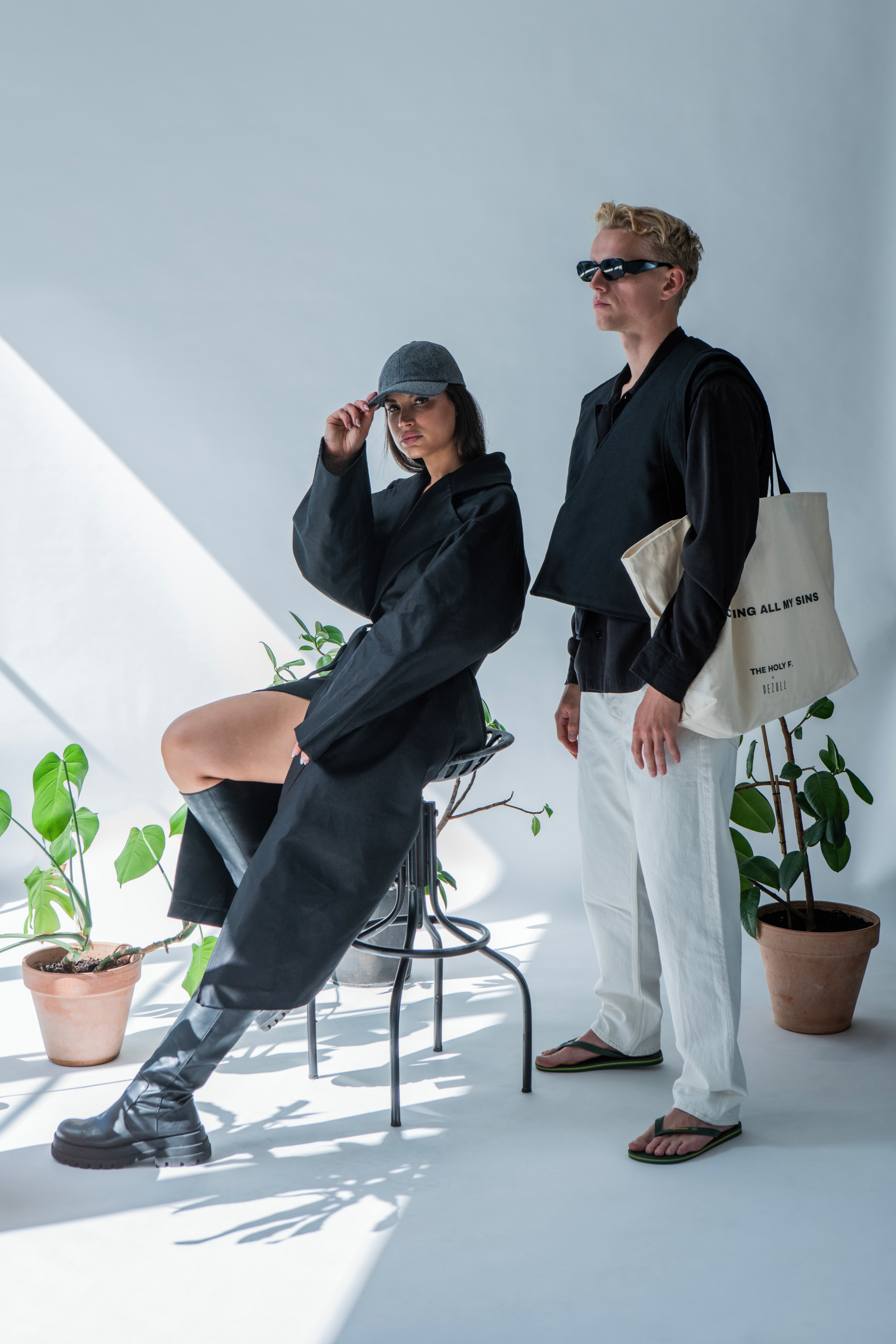 DEN HELLIGE F. x Pezull Collab